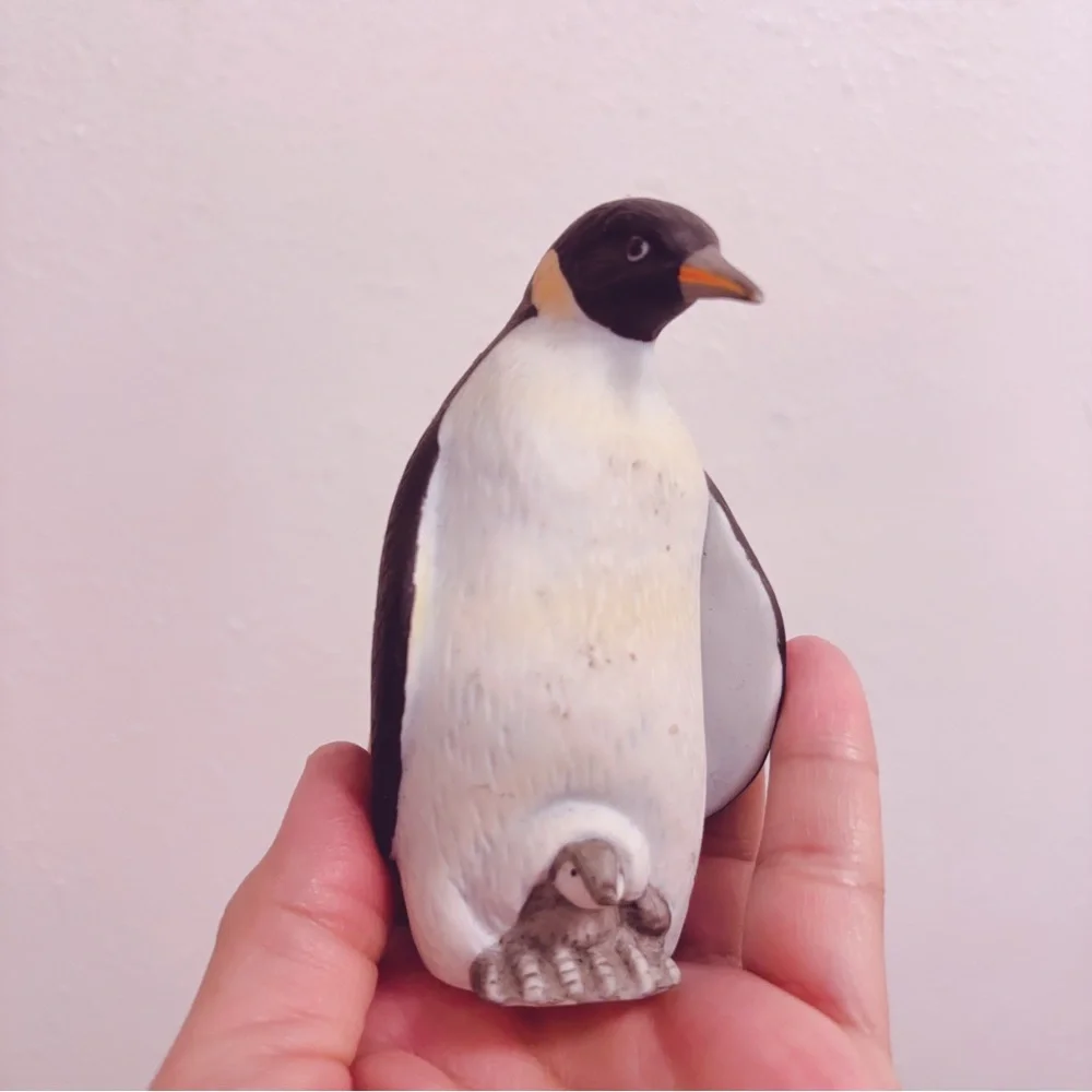 Vintage Lefton Penguin Standing Figurine Bird Baby 4”T 3”D Label Hand Painted